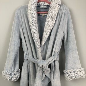 Anne Klein Fuzzy Bath Robe